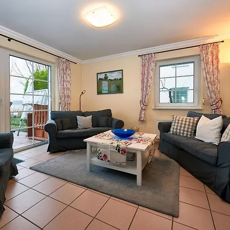 Faehrhaus - 15 Holiday home *